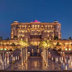 Emirates Palace, Abu Dhabi place to visit