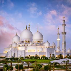 Grand Mosque visit in Abu Dhabi